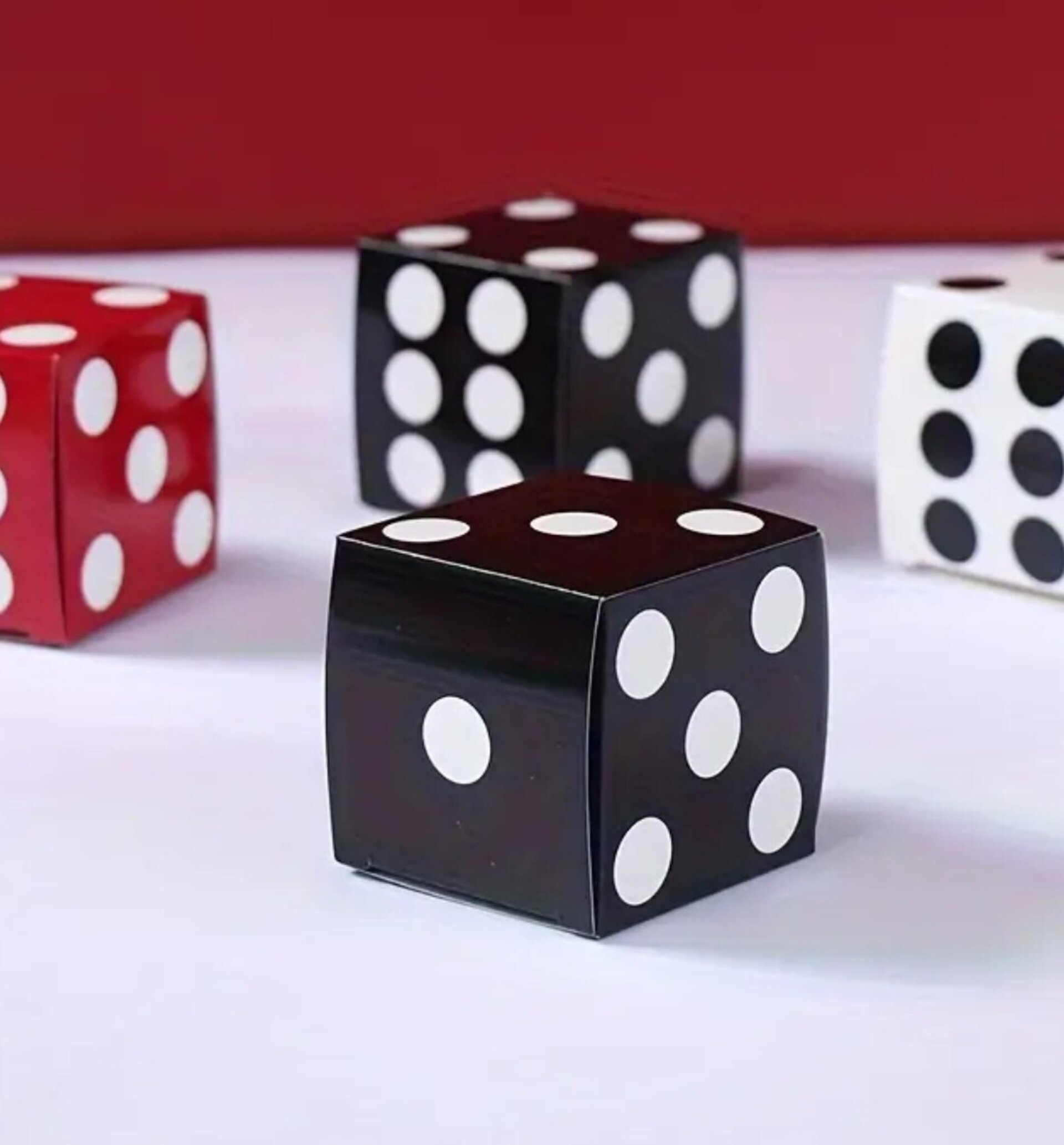 Caja Para Regalos Dados 6x6x6  Negro - 1