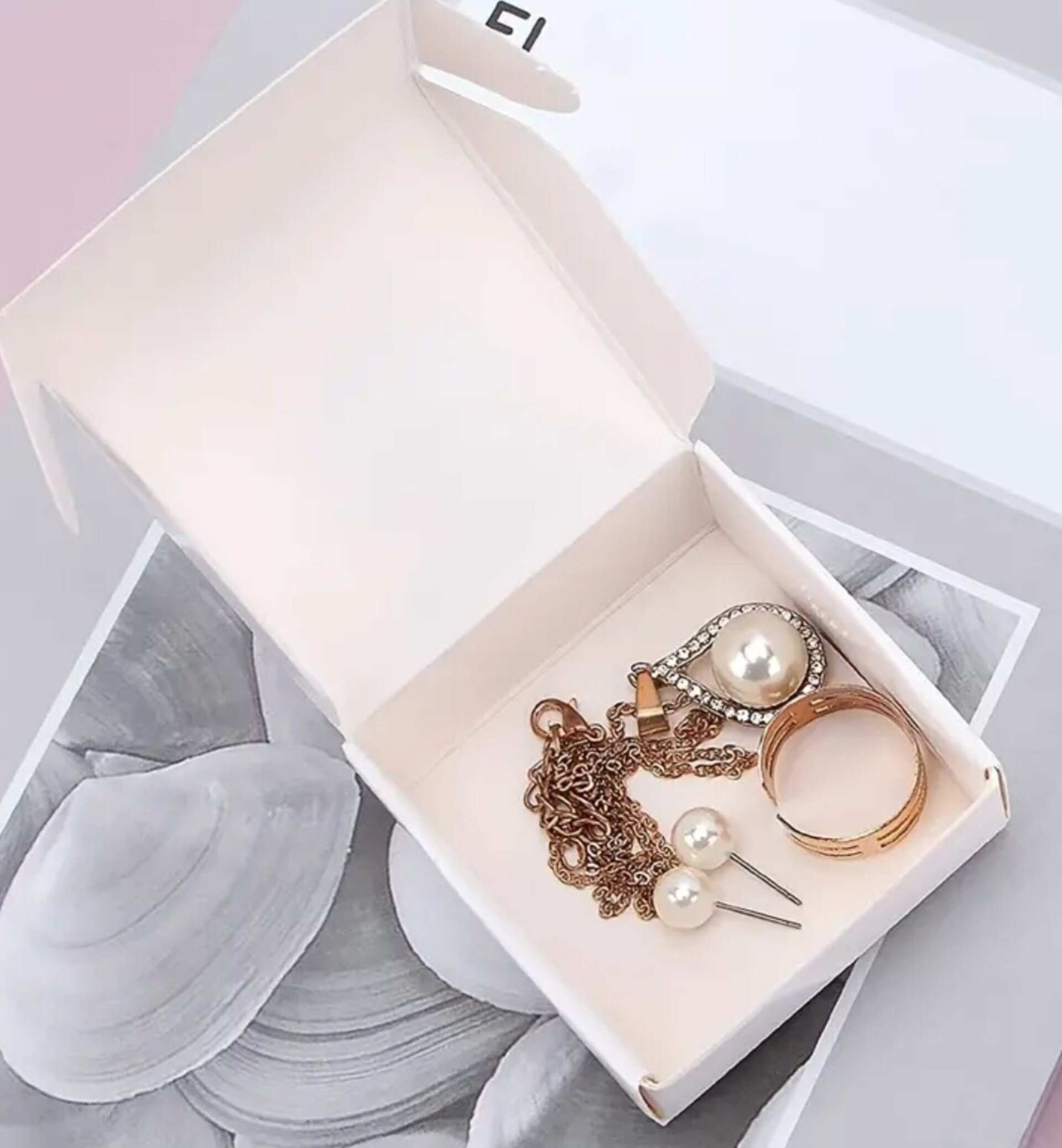 Caja Para Regalos Cuadrada 55x55x25 Blanca - 5