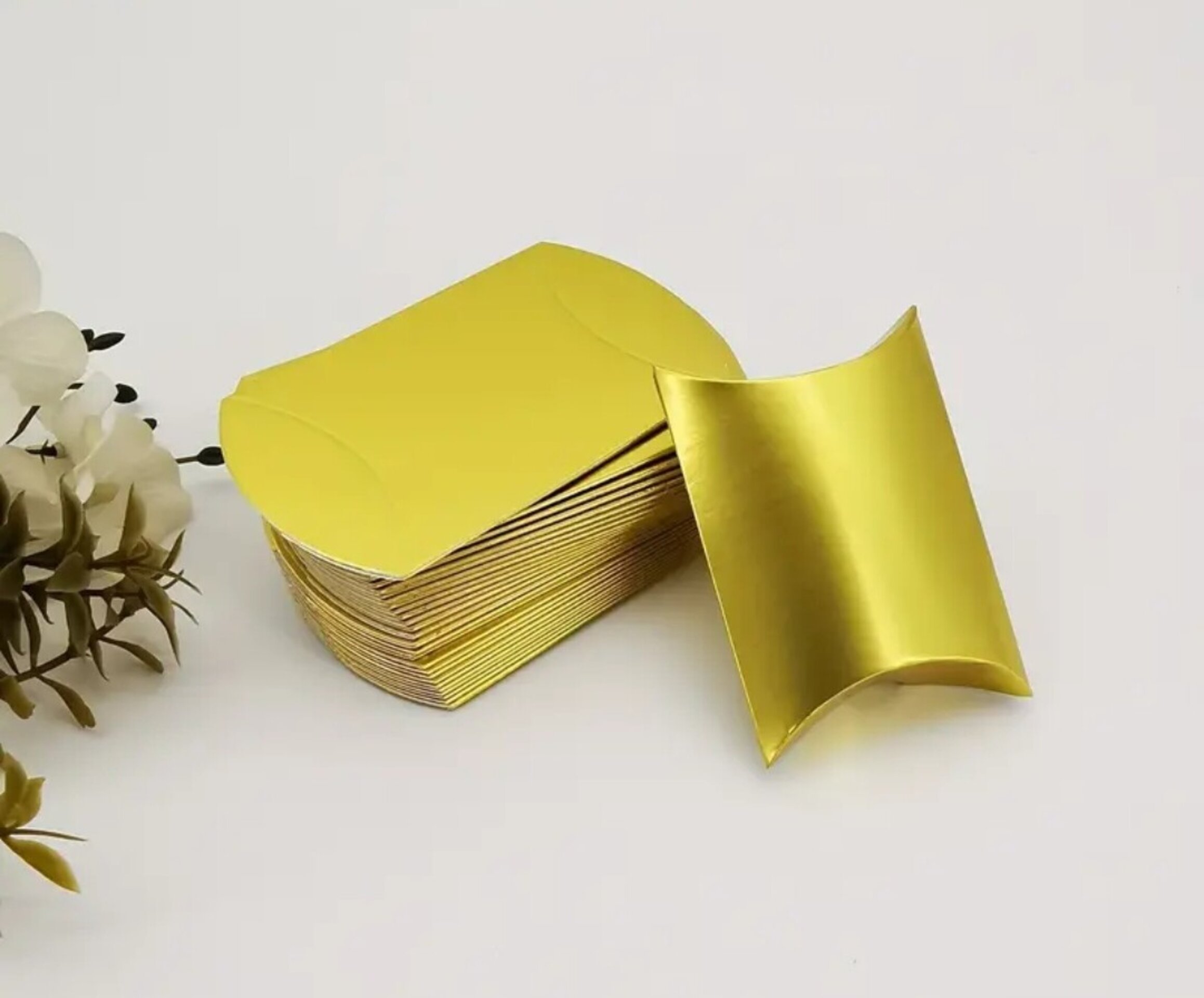 Caja Para Regalos Petaca 90x65x25 Oro - 4