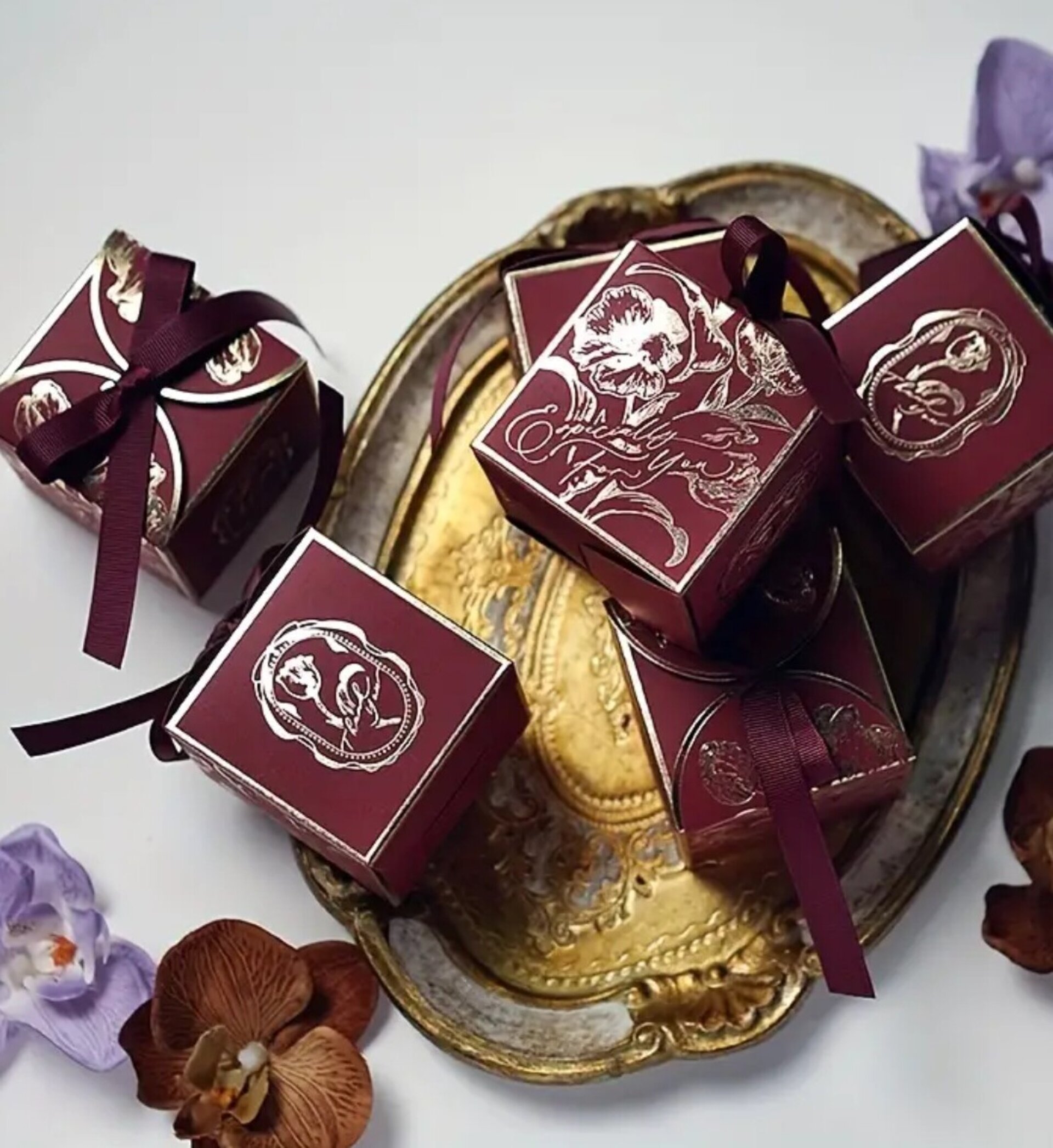 Caja Para Regalos 7x7x7 Borgoña - 3